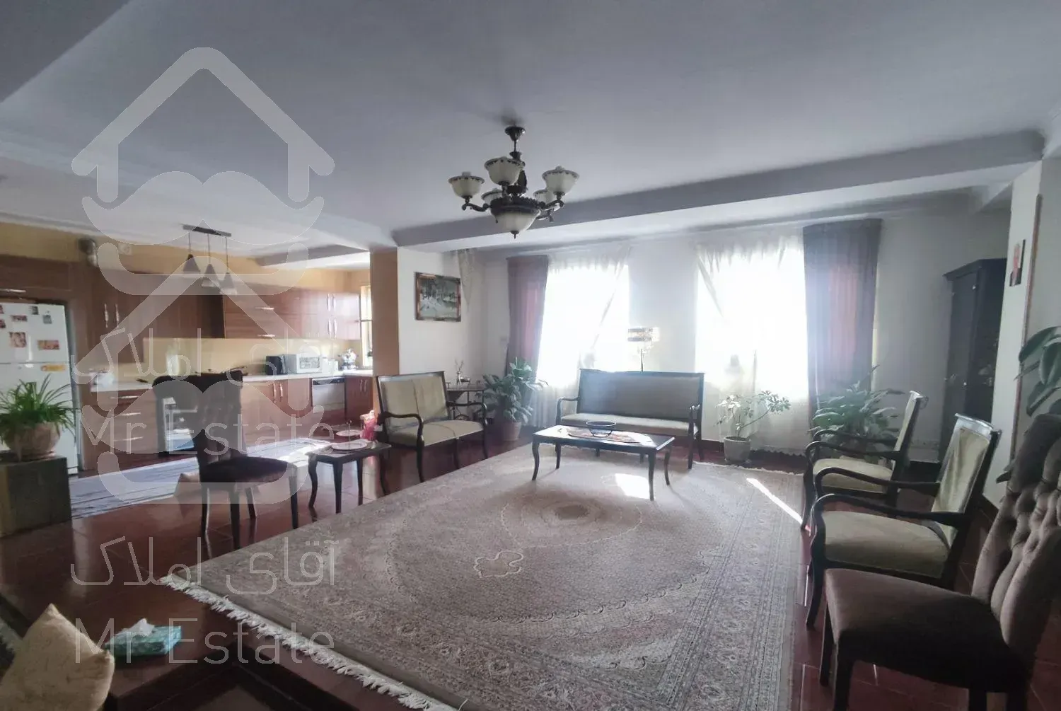 آپارتمان ۱۴۰ متر گرمدره