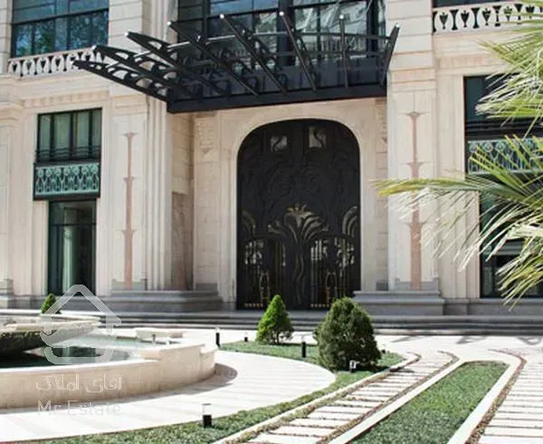 320 متر کامرانیه - شخصی ساز و برند