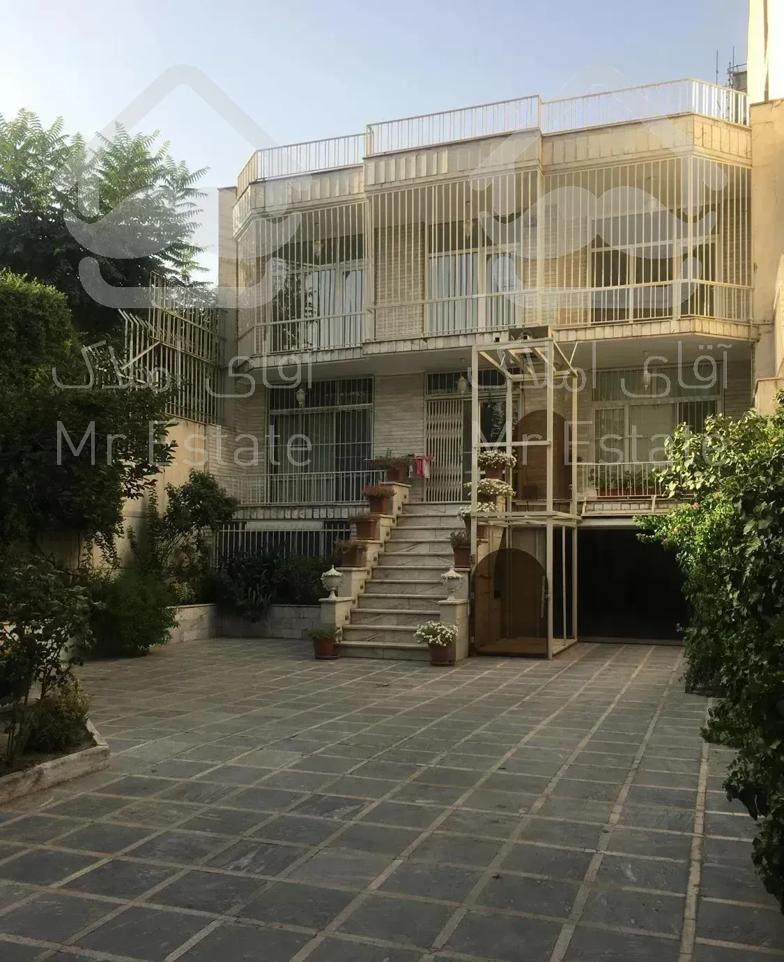 میرداماد نفت شمالی٢٢٠ متر قدیمی