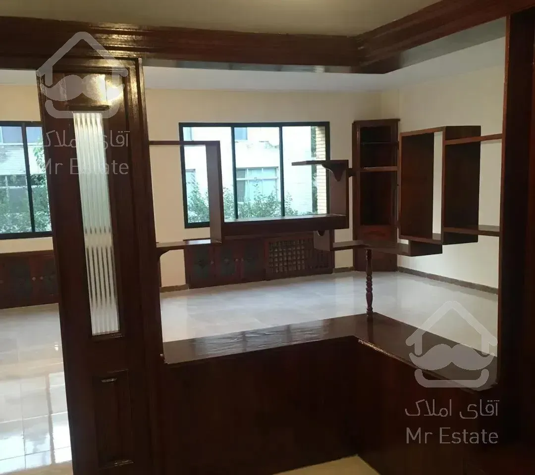 گیشا ۱۸۵ متر ۳ خواب ۱۵ ساله