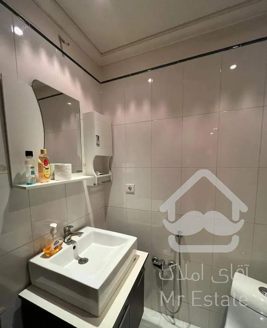 ۱۰۵متراپارتمان دوخواب تجریش/غلام جعفری