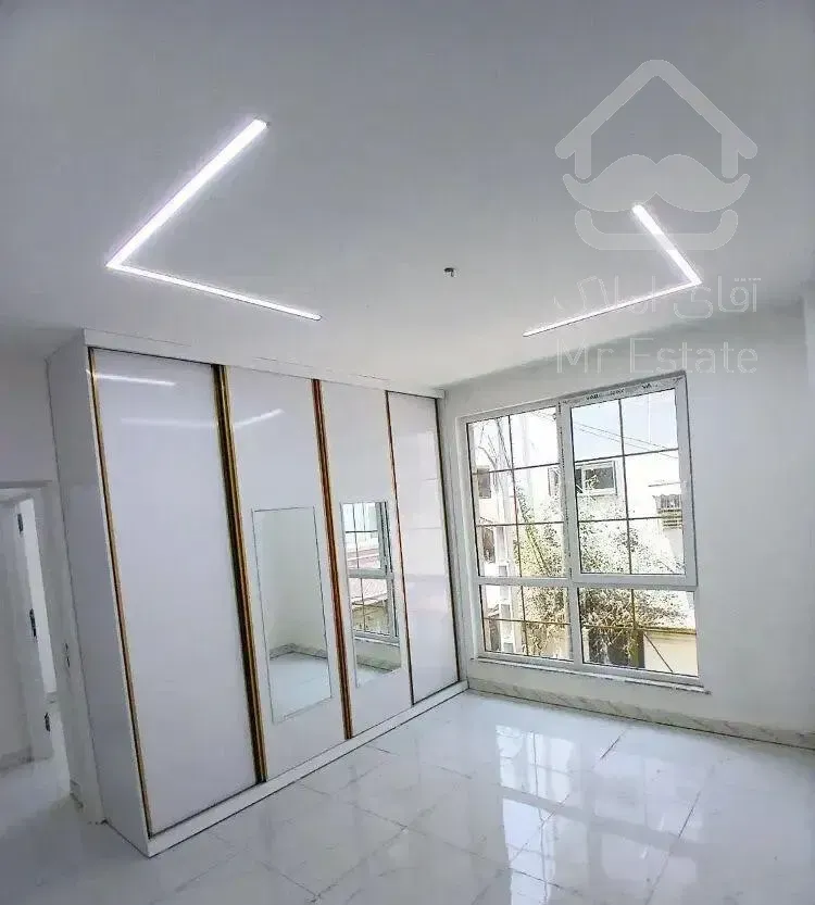 ۱۱۰ متر تک واحدی کاشف شرقی