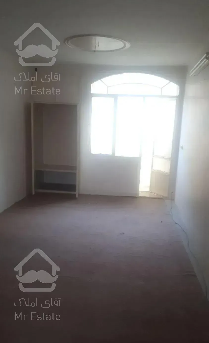 ۵۰ متر بر ۱۷شهریور