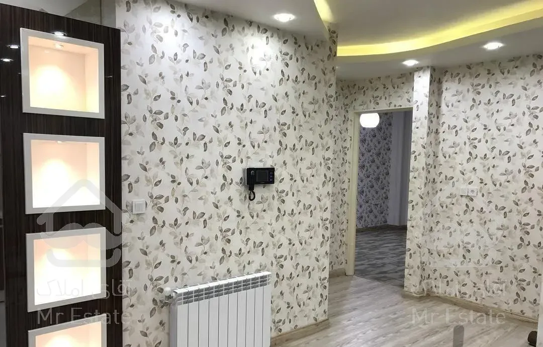 عرضه مستقیم انواع کاغذ دیواری استوک