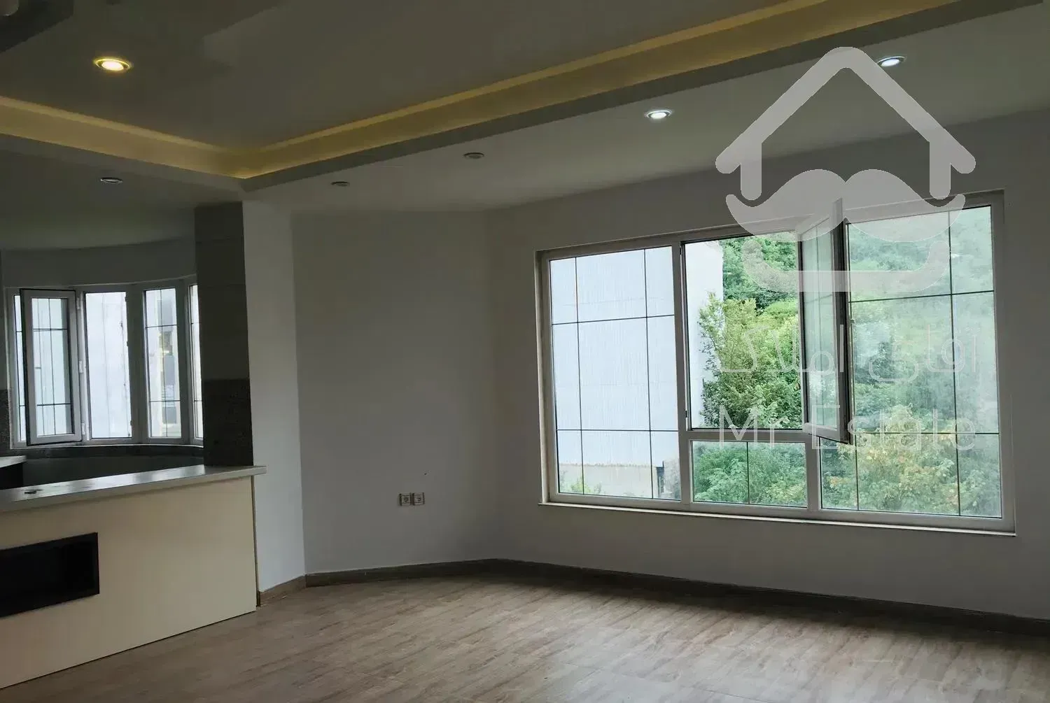 رهن کامل تک واحده ١٠٥مترى شیخ زاهد