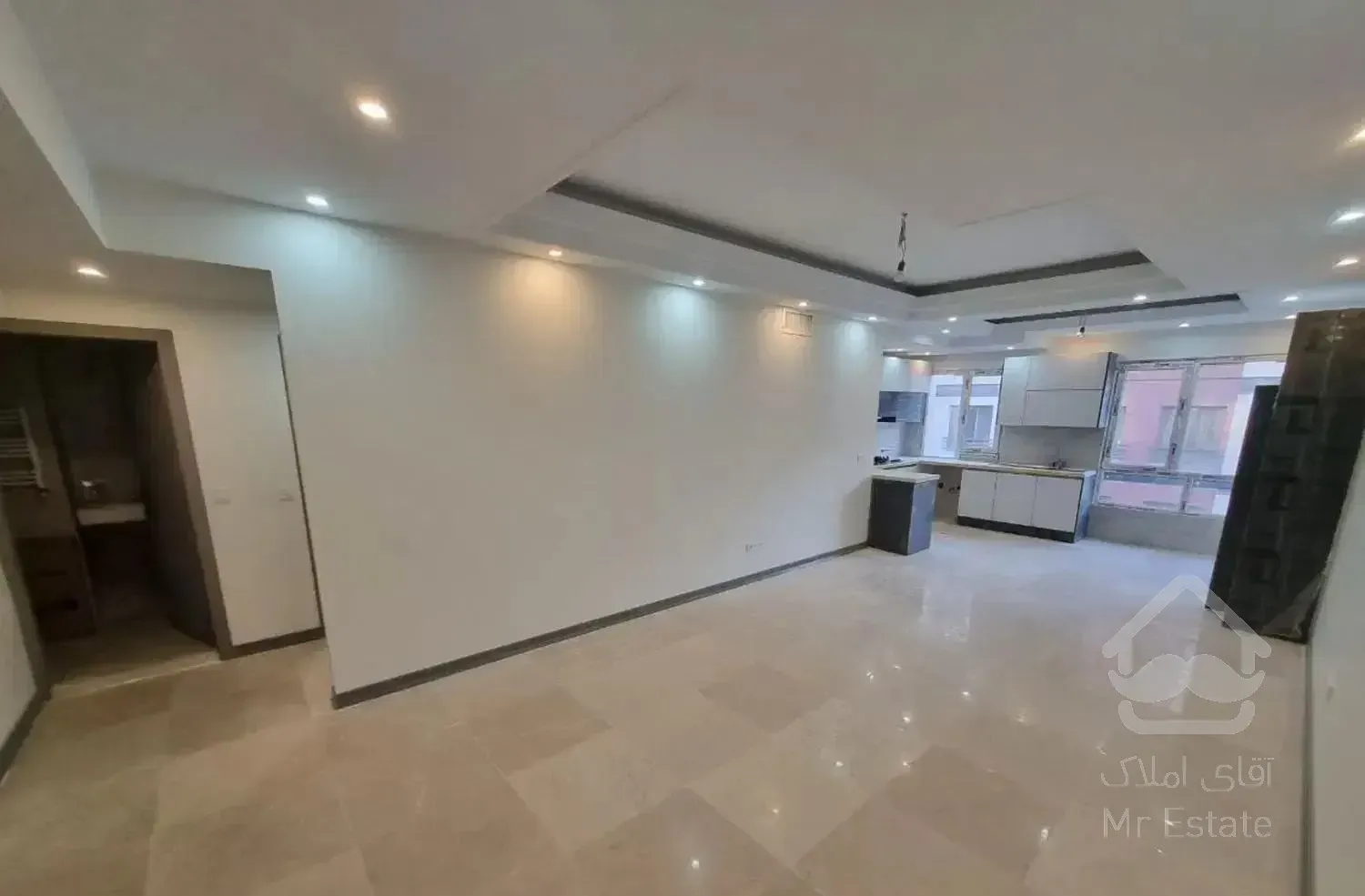 ۹۰متر فول امکانات نوساز امیرآباد شمالی