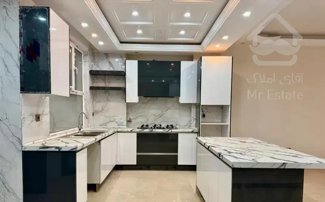 ۱۱۳متر کلید نخورده /مشاعات لوکس /فلکه اول