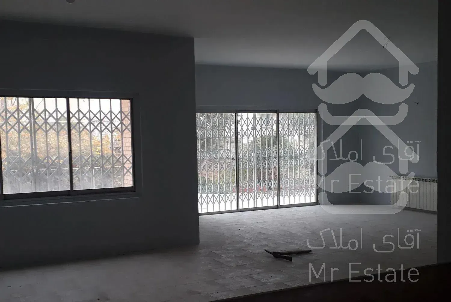 ۸۰۰متر در شهرک دانشگاه شریف