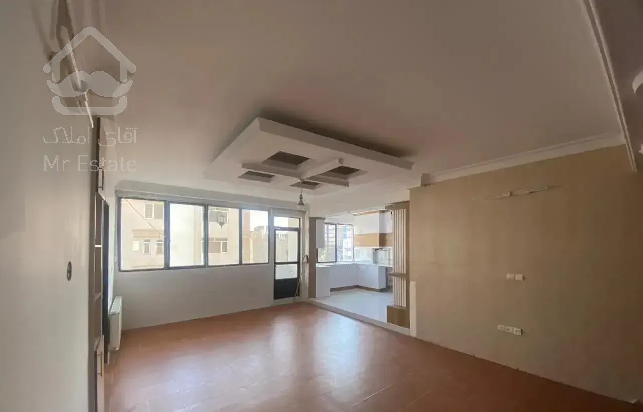 ۹۵ متر دو خواب ۳ پله ۲۰۰رهن ۱۲ اجاره