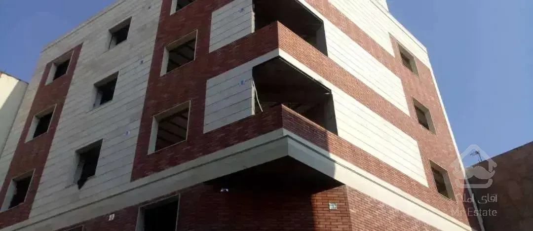 ۹۳ متری / فول / ویو عالی کلید نخورده