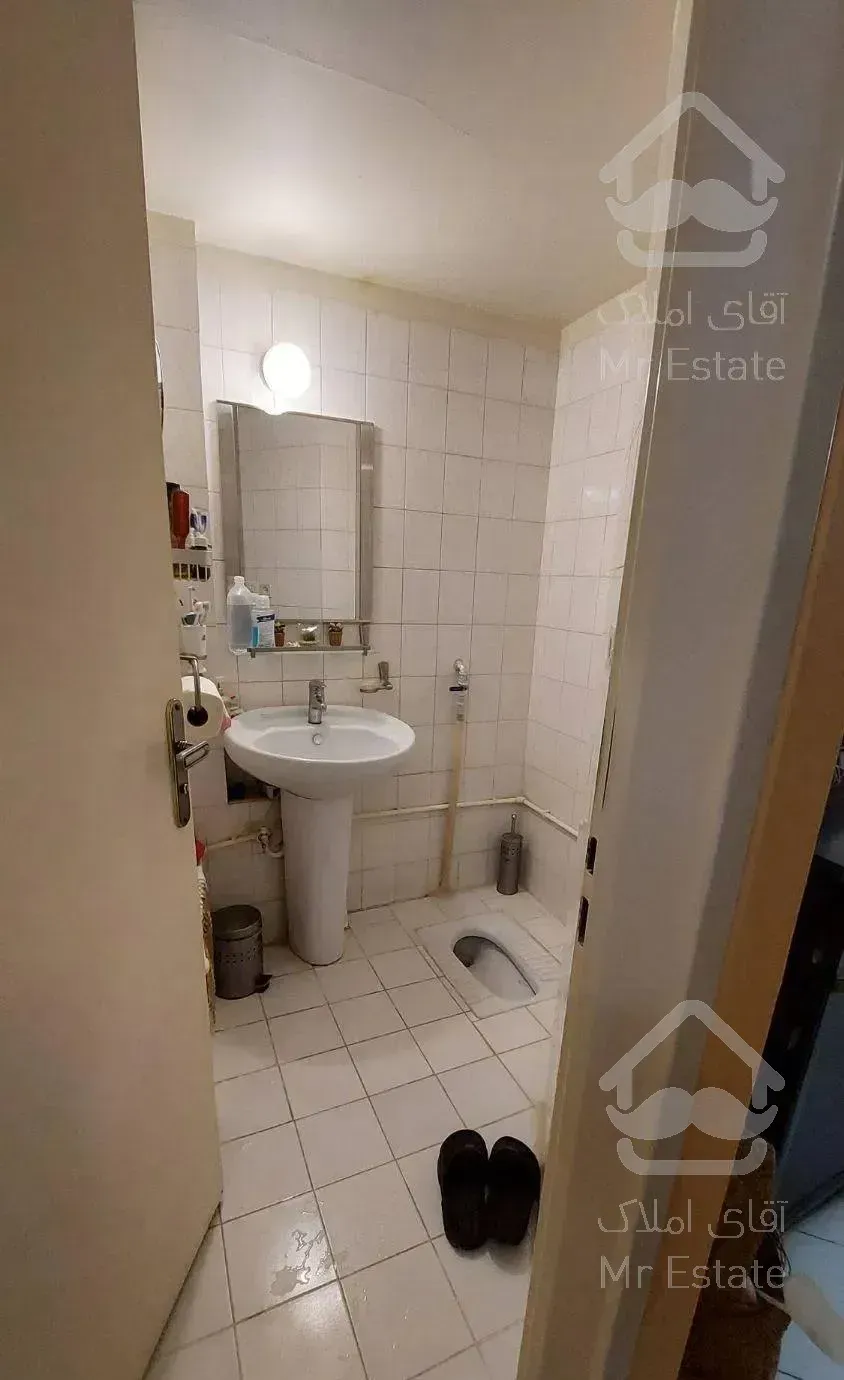 ایرانشهر. 74متر.2خواب.فول