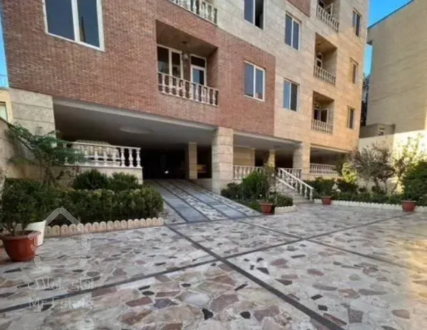 فروش واحد مسکونی صادقیه گلاب  دو خواب