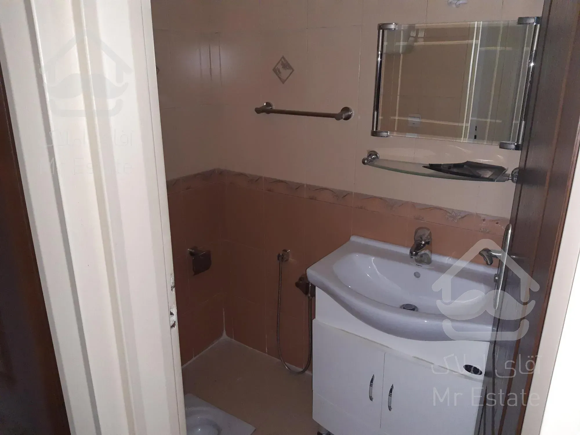 ۱۴۰ متر ، صاحبقرانیه ، ۳ خواب