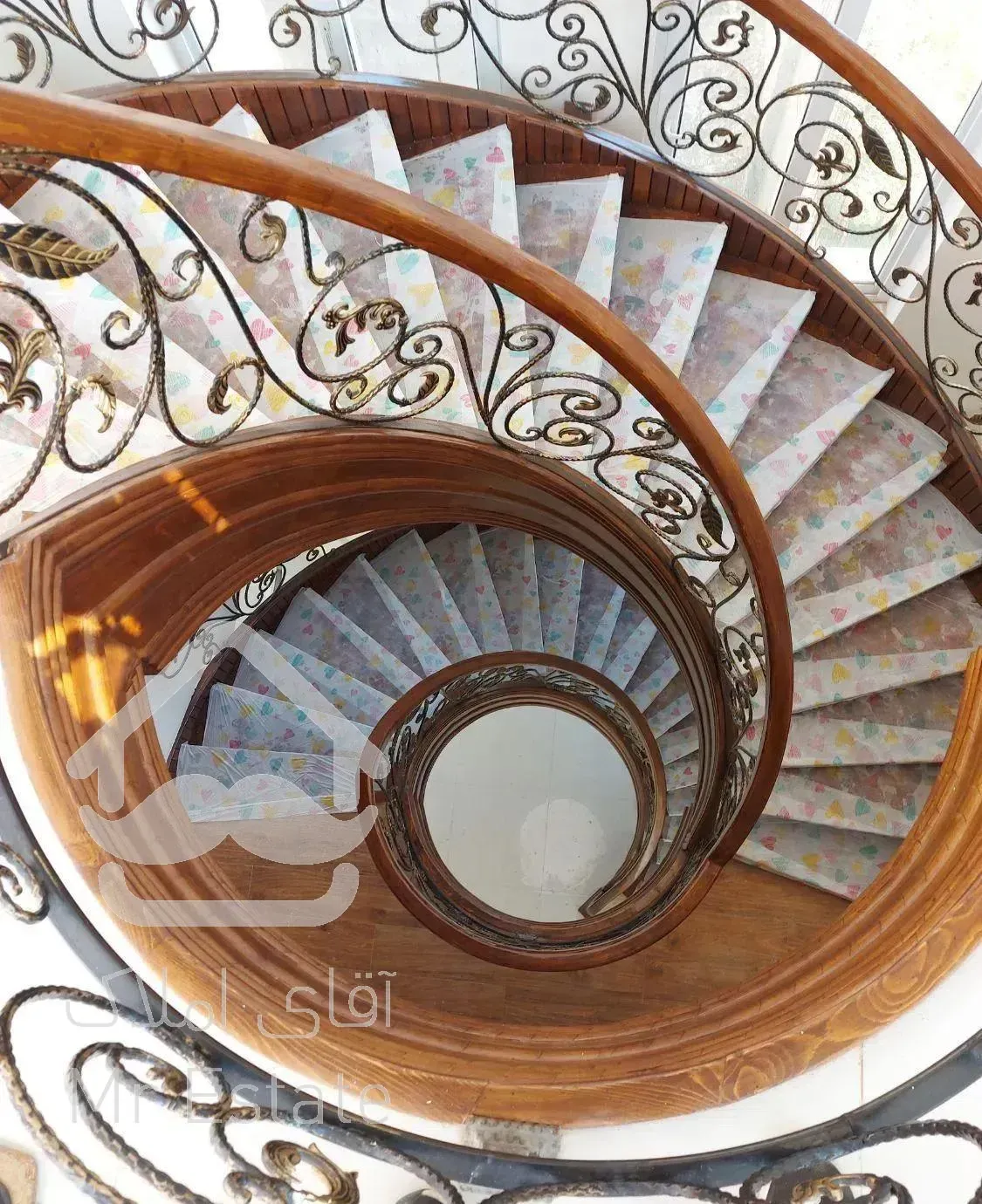 فروش ویلا تریبلکس  واقع در امیرکلا