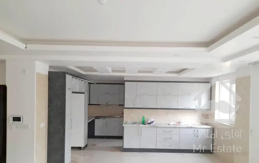 آپارتمان ۱۶۰ متری تک واحدی تاپ لوکیشن خ بابل