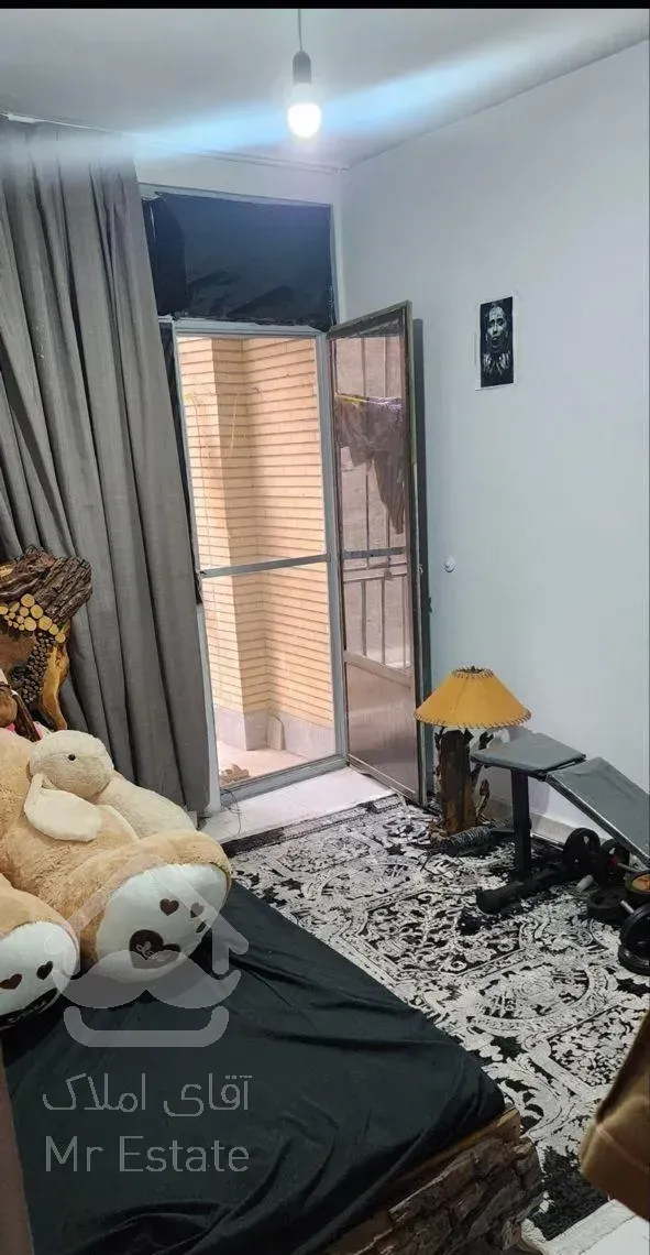 پونک ۷۵ متری ۲ خواب روی همکف