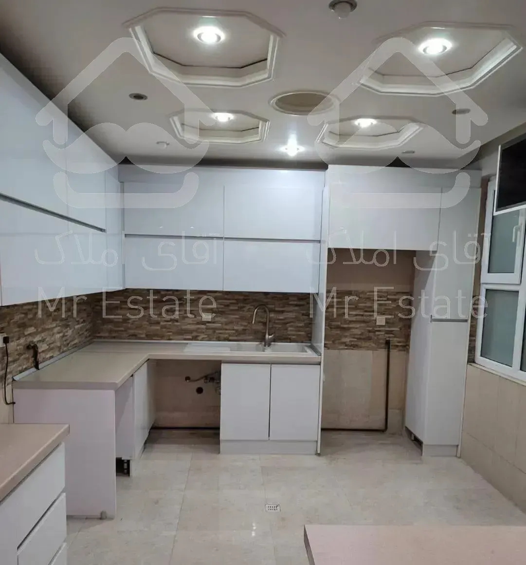 آپارتمان ۱۶۰ متری ۳ خواب پاسداران