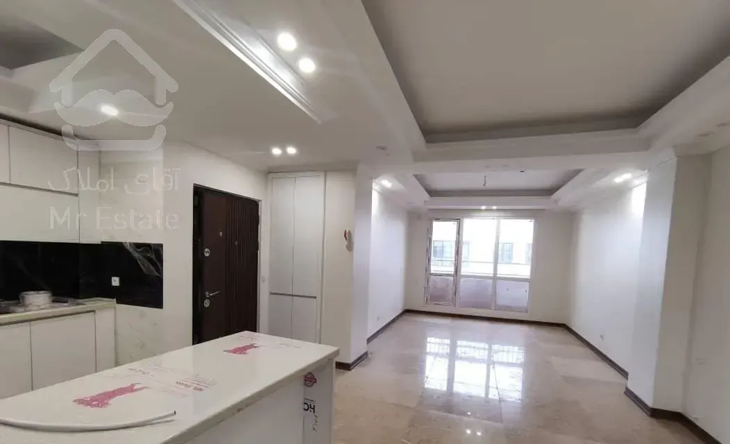 آپارتمان۱۳۳متری/فول امکانات/کلیدنخورده/بر پرچم