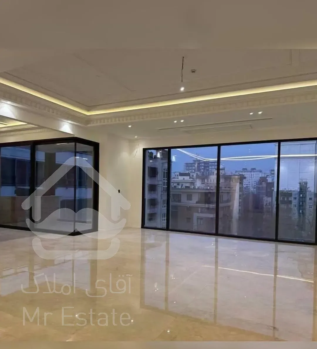 کامرانیه شمالی بدون دیوارمشترک ۲۳۰ متر ویودار