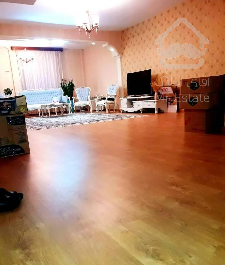 آپارتمان۱۴۰متری