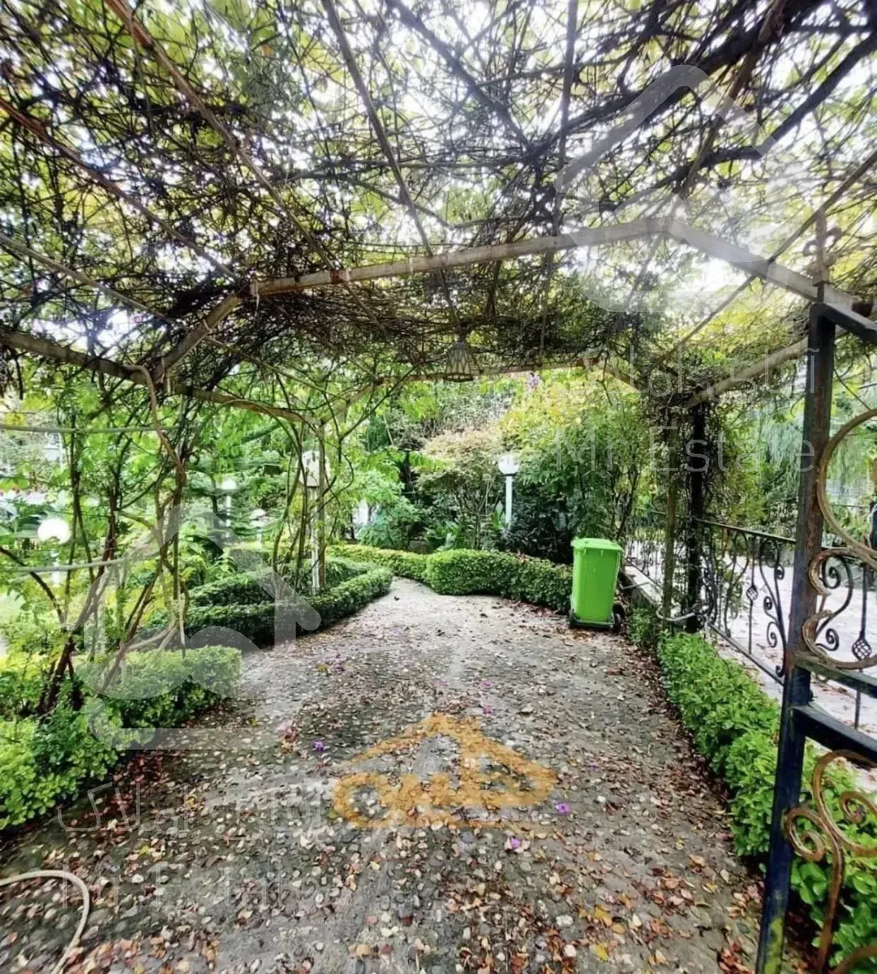 فروش ویلا باغ فوق  برند در بابلکنار