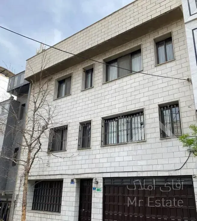 ۱۰۰ متر غرق نور تمیز / باامکانات / ستارخان