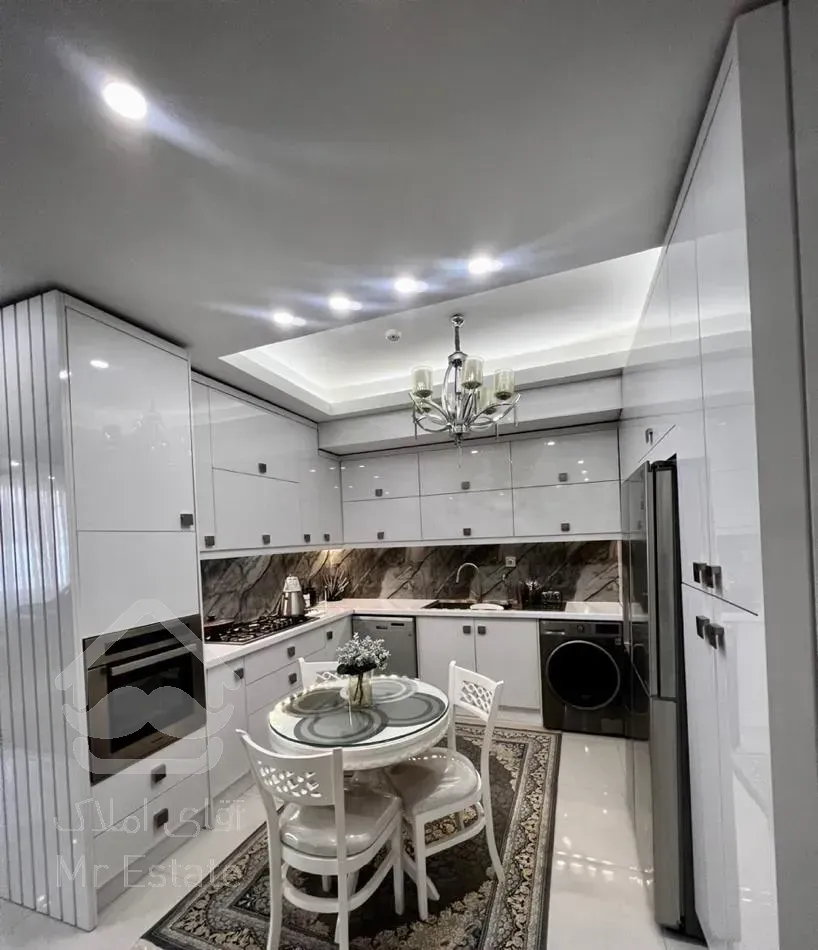 فروش آپارتمان ۱۲۳ متری،تک واحدی،سند تک برگ