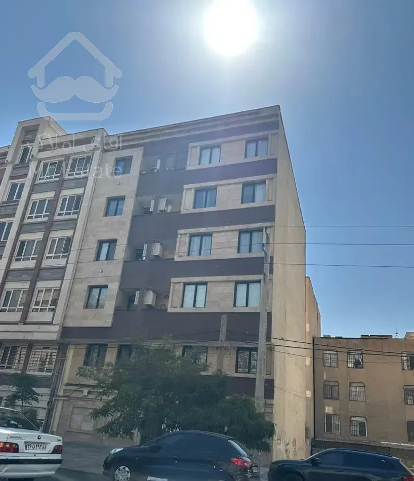 ۷۵متر ۲خواب با پارکینگ انباری سندی گرانیت
