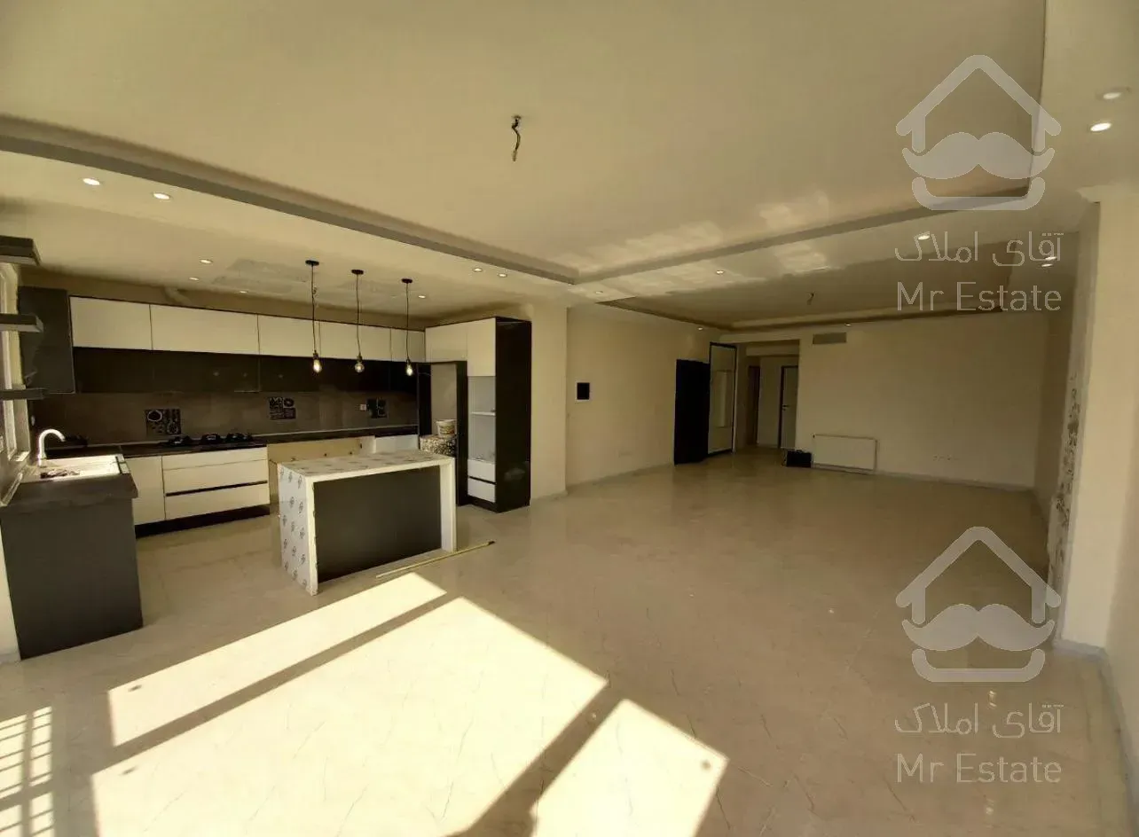 فروش  ۳۷۰ متر در ۳ طبقه تک‌واحدی/دهکده‌المپیک/زیبادشت