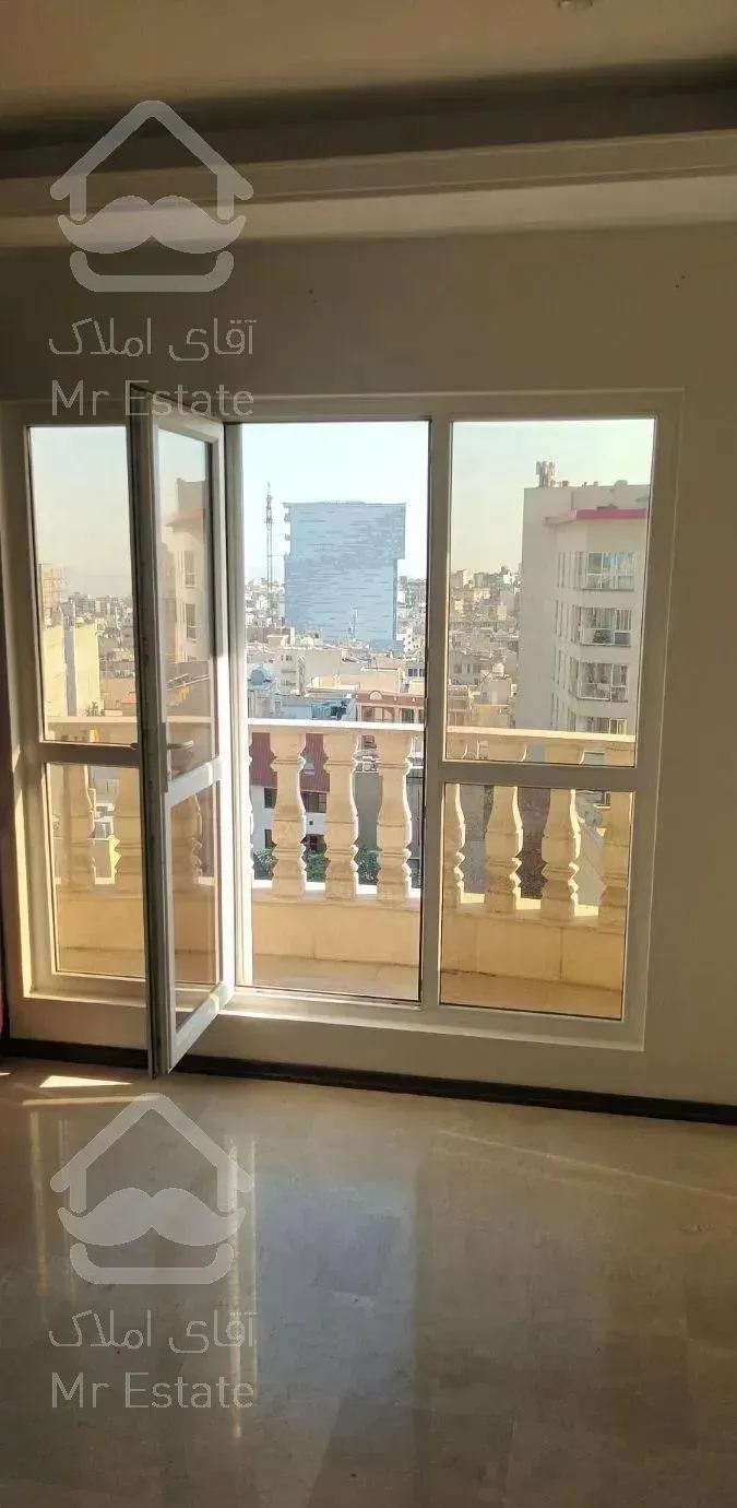 اپارتمان۲۴۰متری دوتراس تک واحد در برج باغ برند