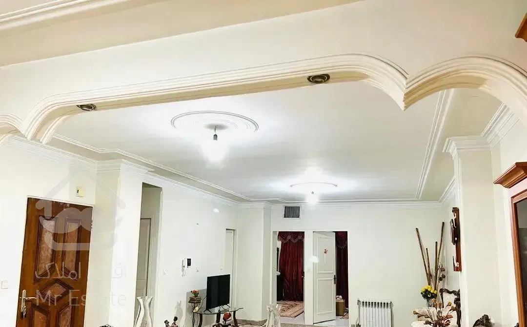 فردوس غرب پروانه شمالی۸۲ مترتخیله