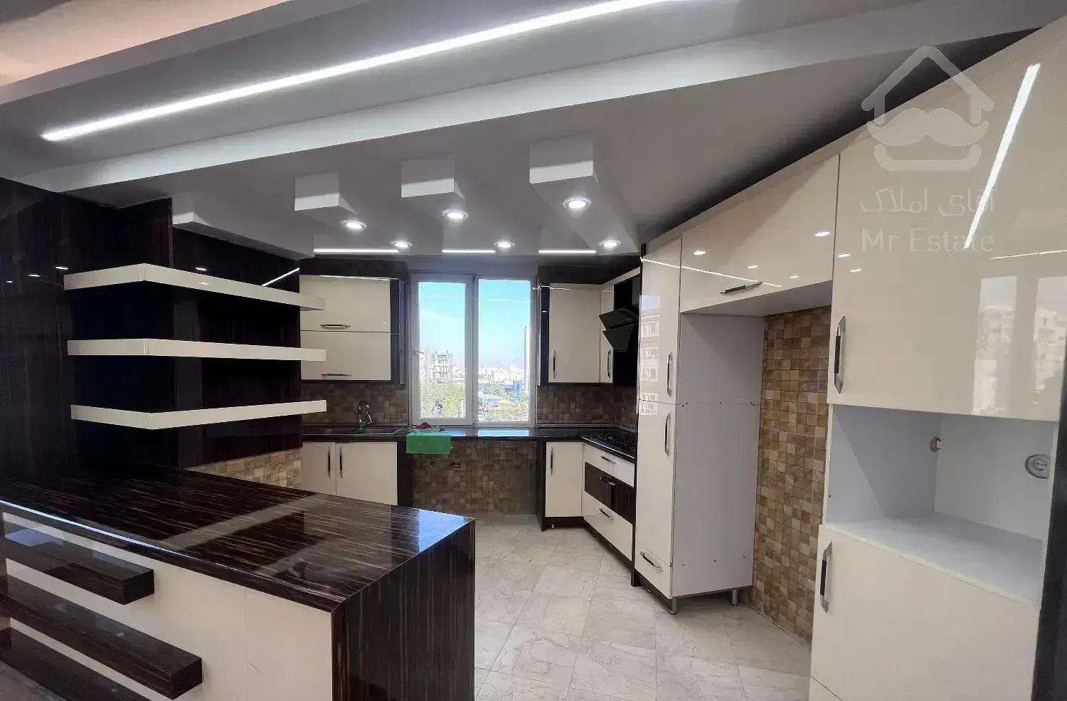 اجاره۱۱۵متری/۲ خواب/رو به فضای سبز/مرزداران