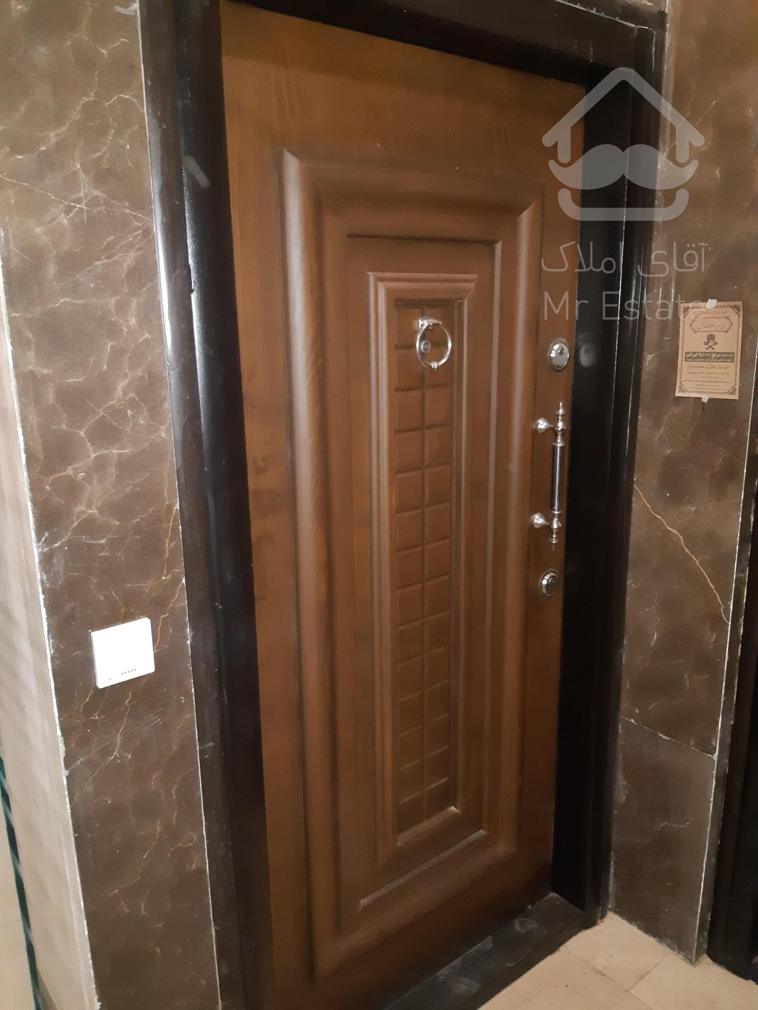 خرید آپارتمان ۱۴۳ متر ۳ خواب مهرشهر فاز۴ خ ۴۱۱ غربی