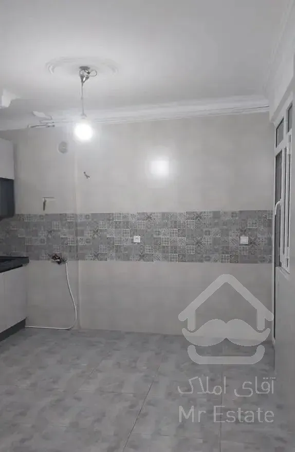 اجاره آپارتمان با حیاط خلوت بازسازی شده