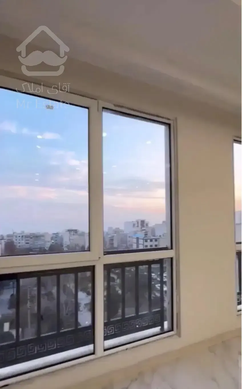 ۱۱۵متر*تک واحدی*بدون مشرف*ویو کل تهران