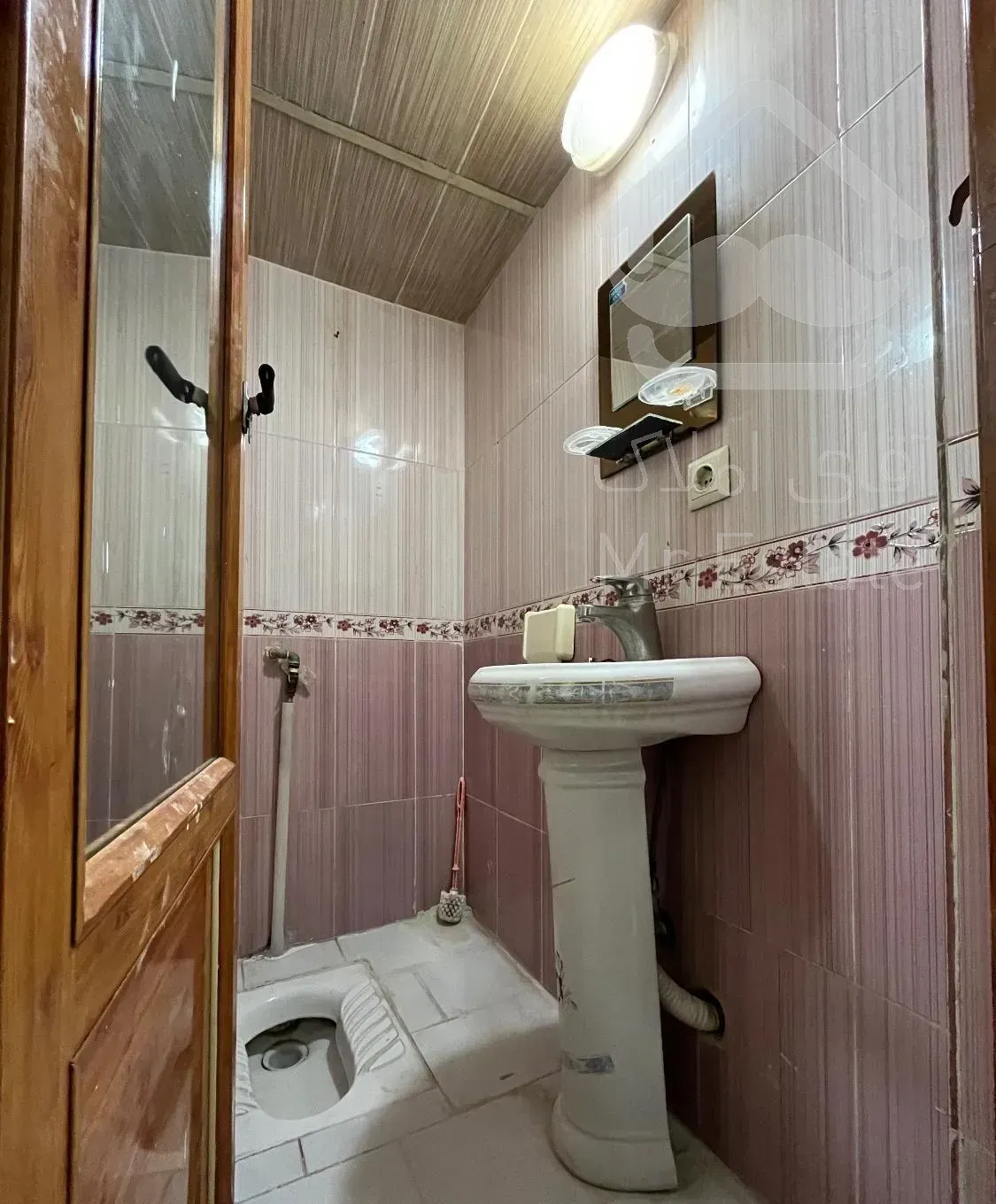 فروش واحد ۷۵ متری تمیز