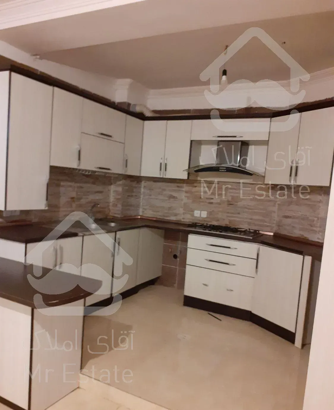 ۹۷مترآپارتمان طبقه۲ لوکیشن  رادیودریا