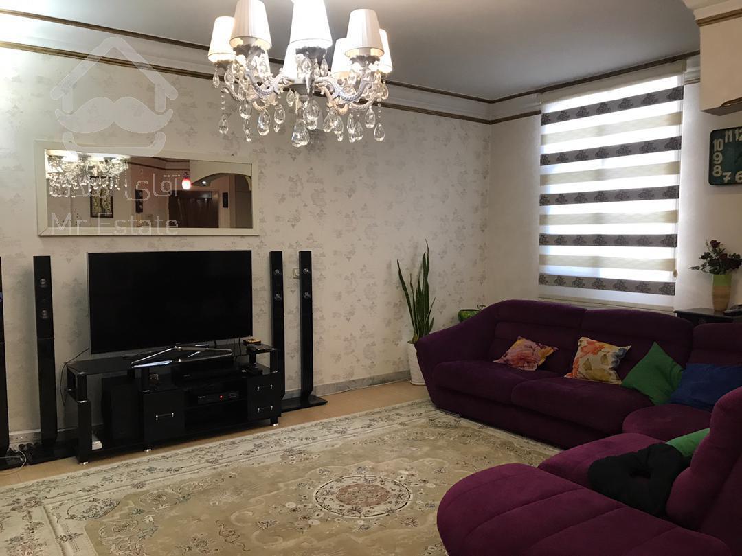 ۸۳متر۲خواب