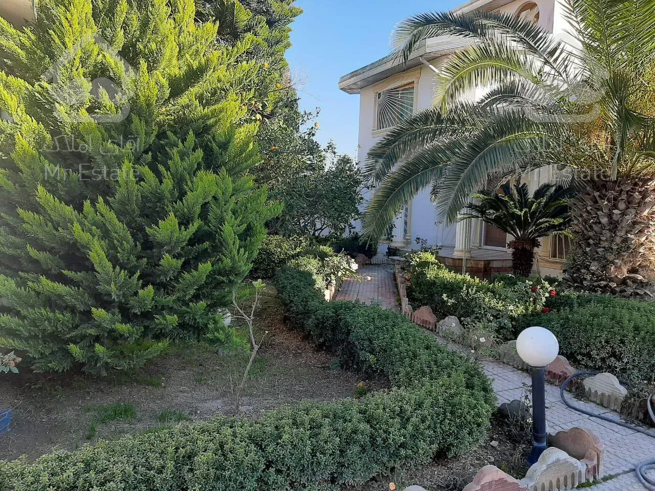 فروش ویلا ۴۵۰ متر سرخرود خط دریا