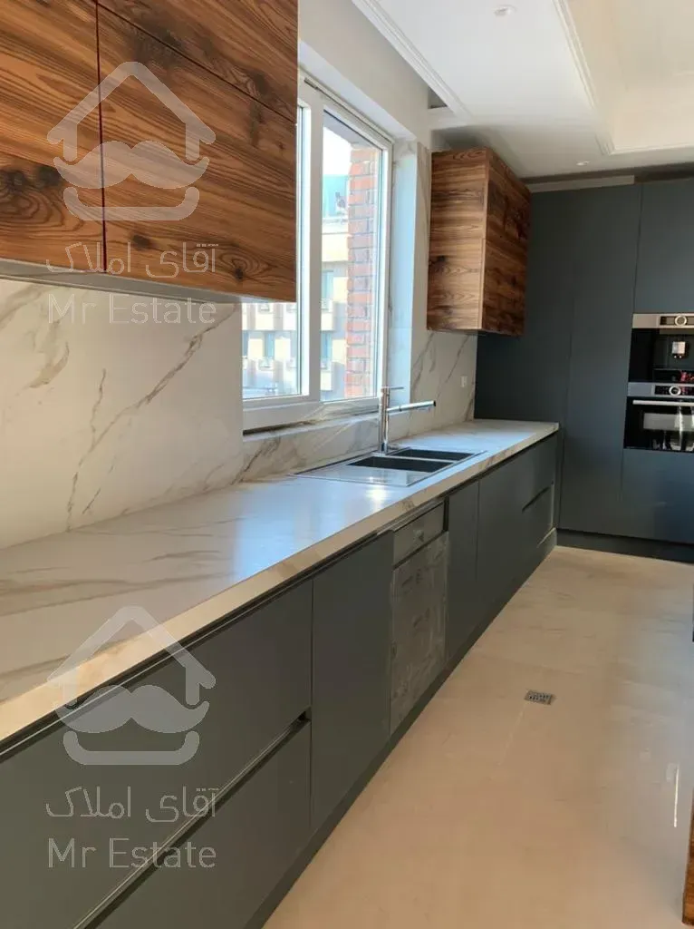 اجاره و رهن آپارتمان زعفرانیه 280  متر شیک