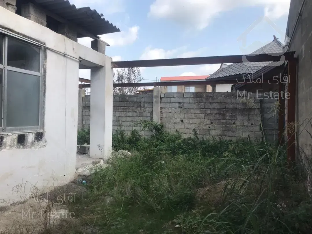 زمين مسكوني ١٧٠ متري با بناي قابل بازسازي