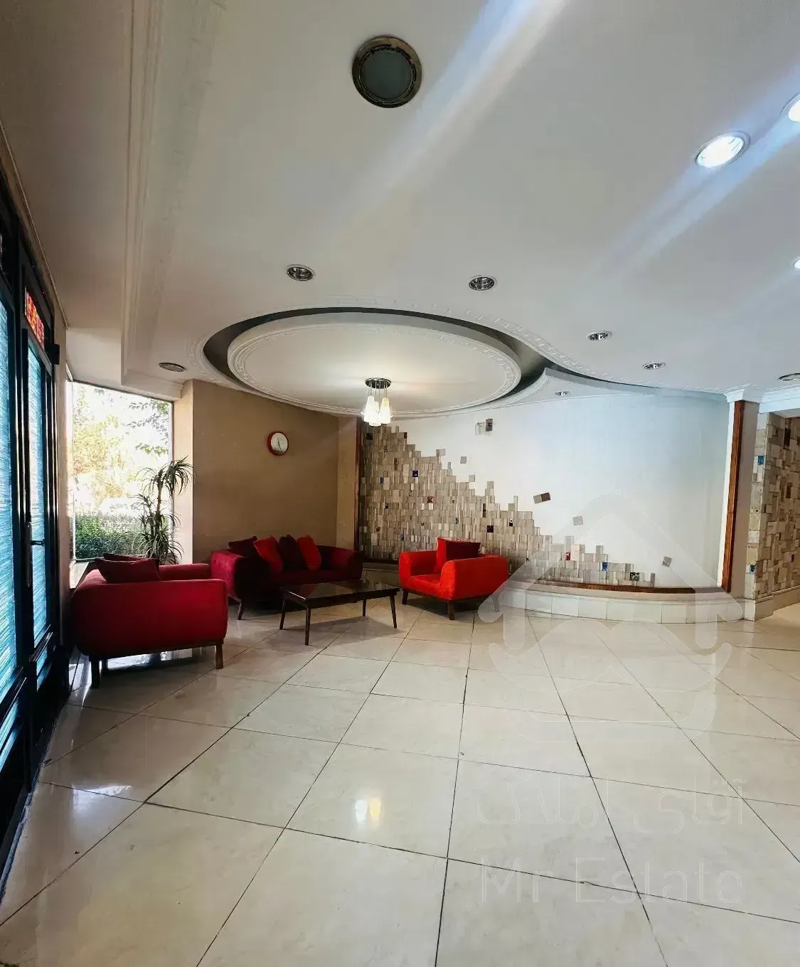 ۲ خوابه ، بالاکن دار ، ۷۵ متری