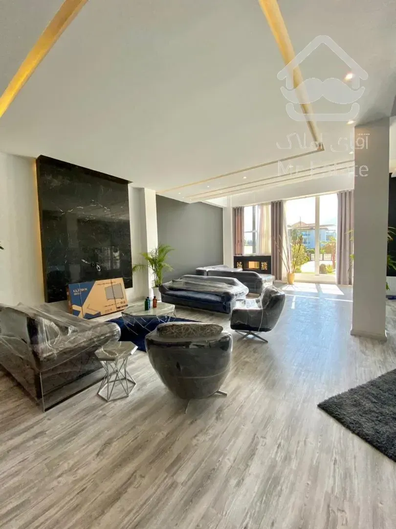 فروش ویلا سوپر مدرن ۱۰۰۰ متری در نوشهر