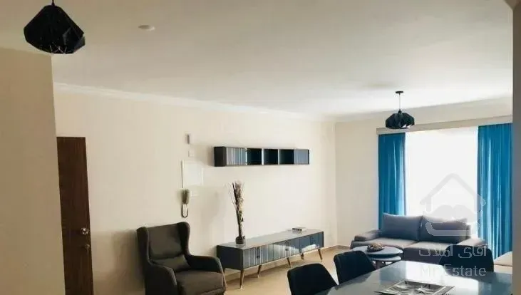 ۵۱متر/فول بازسازی/بسیار خوش نقشه/پارکینگ دار