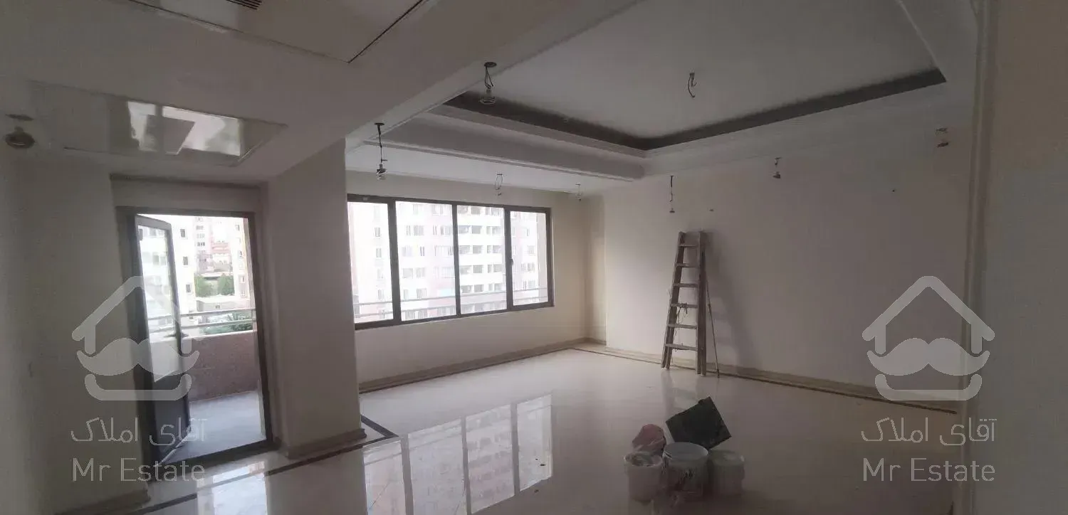 خوش نقشه / بازسازی شده / چند قدمی دریاچه