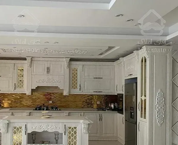 آپارتمان ۱۰۸ متری خوش نقشه سعادت آباد