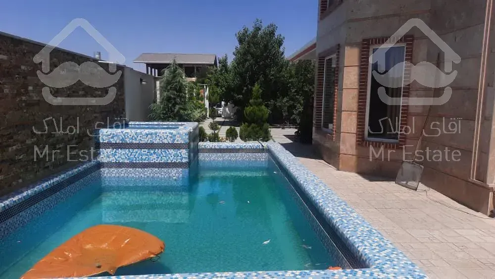 ویلا مدرن 700 متری  استخردار در سهیلیه