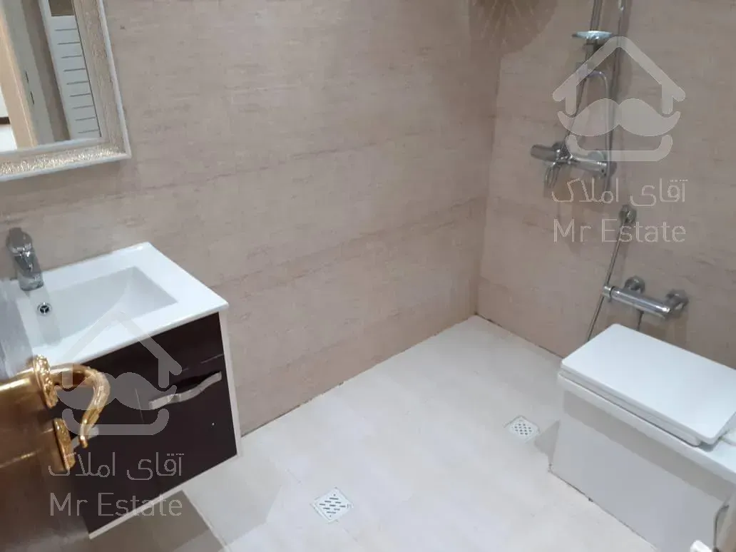 اجاره و رهن آپارتمان زعفرانیه 245  متر شیک