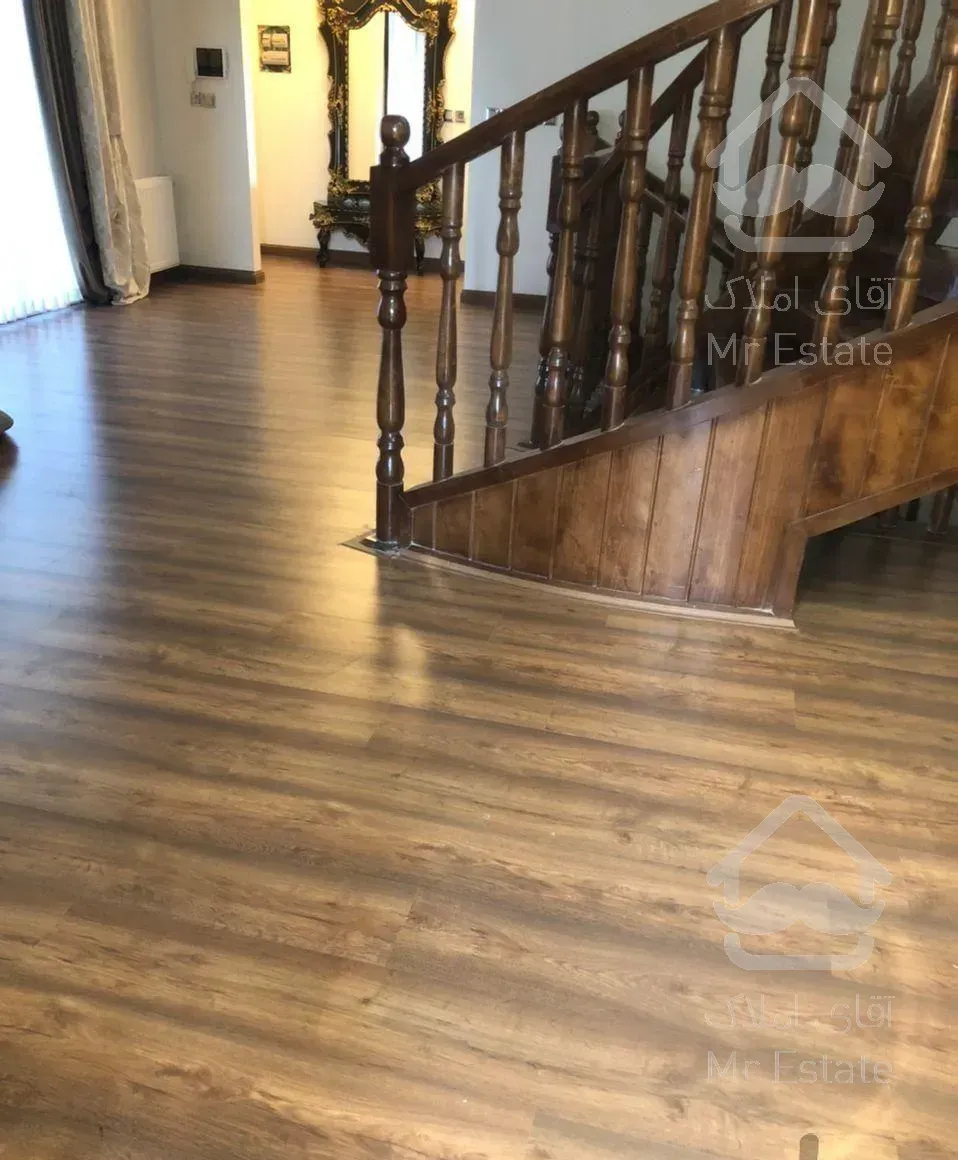 پارکت / قرنیز / دیوارپوش / کفپوش