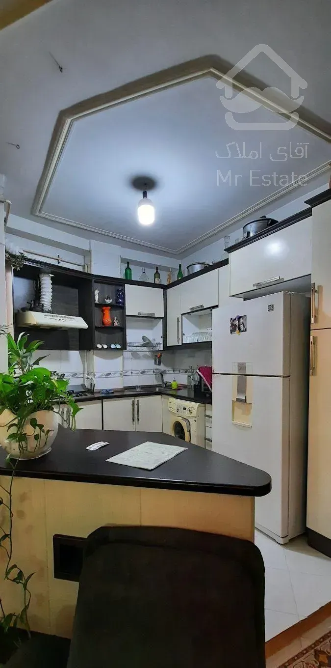 آپارتمان ۷۵ متری سندملک خیابان بازار